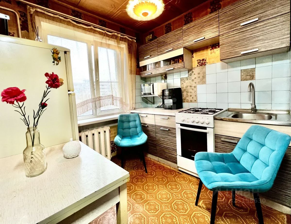 Продажа 2-комн квартиры на вторичном рынке Клин, улица Чайковского, 83