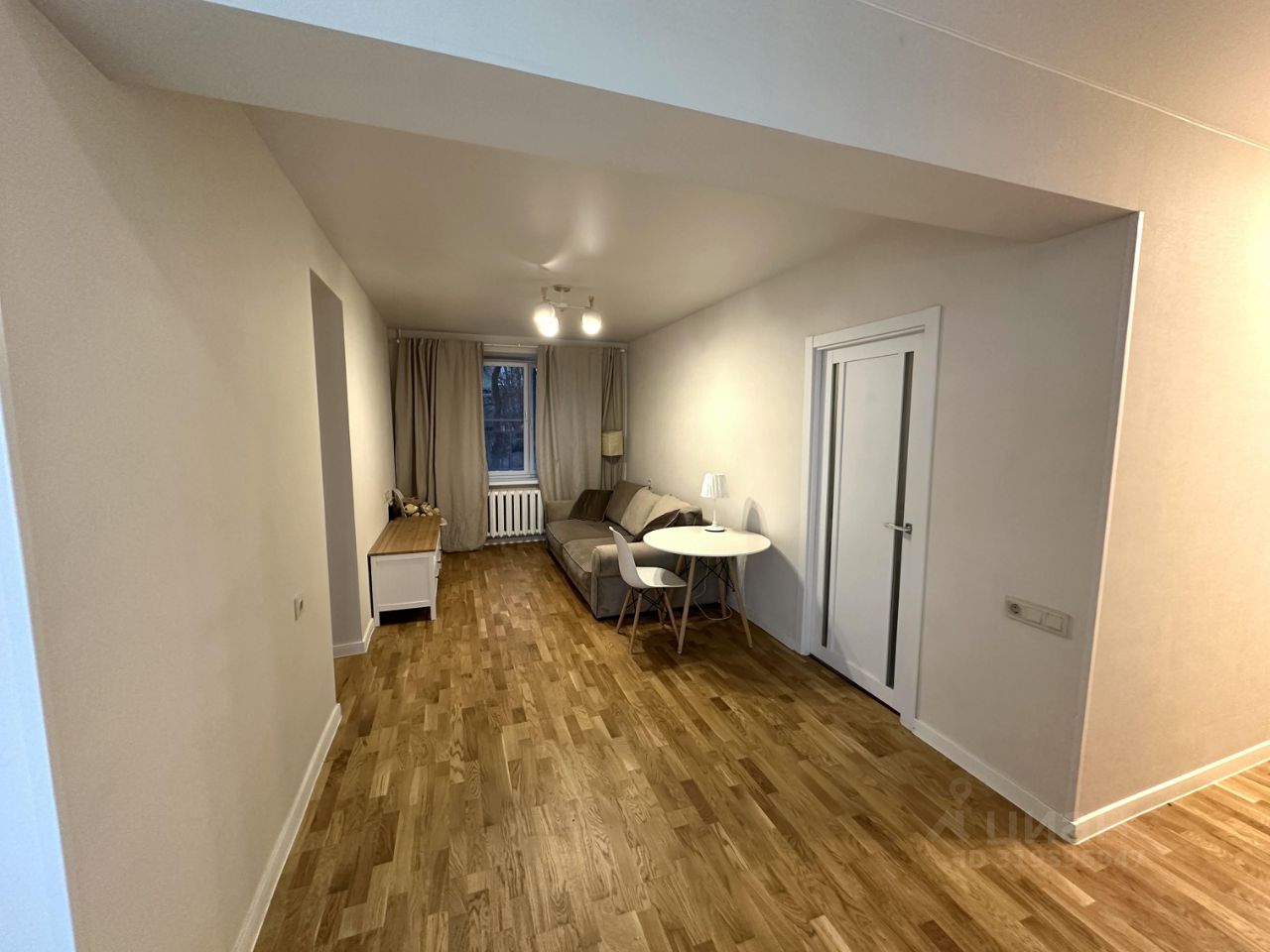 Продажа 2-комн квартиры на вторичном рынке Кастанаевская улица, 33