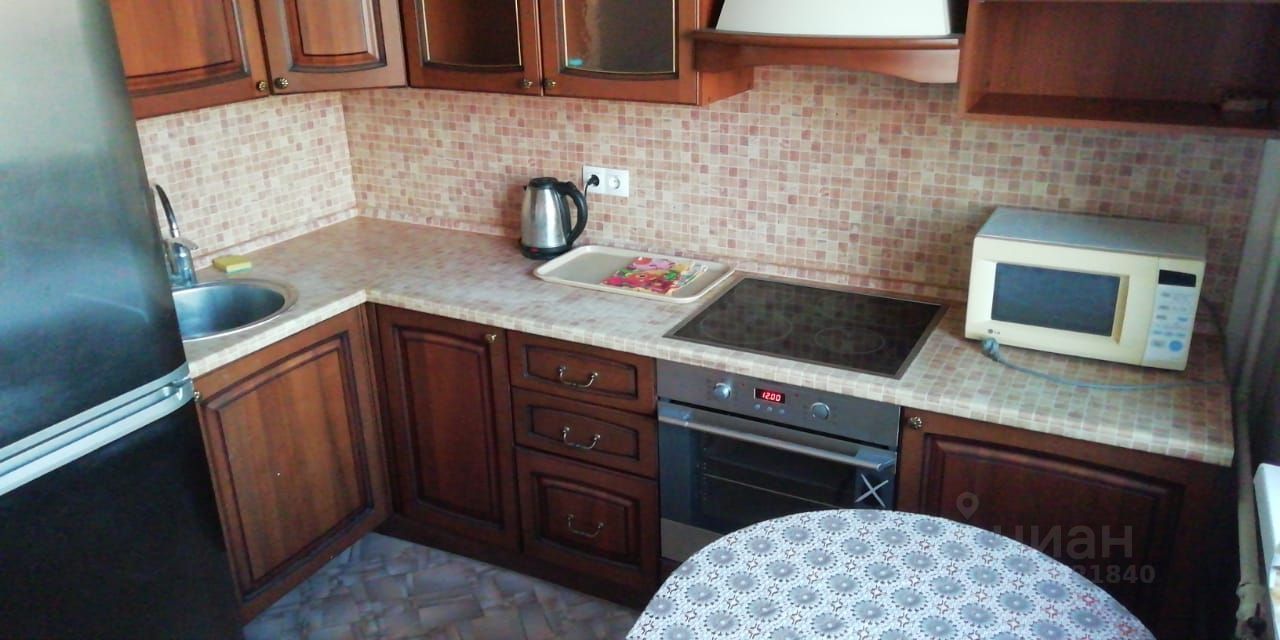 Продажа 1-комн квартиры на вторичном рынке Лобня, Аэропортовская улица, 7