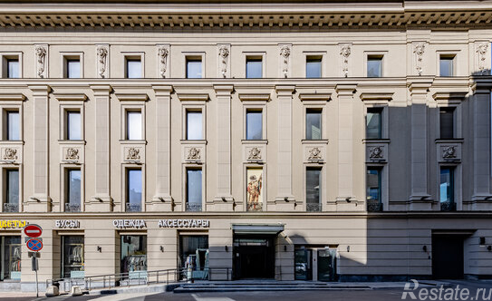 Продажа 6-комн квартиры на вторичном рынке улица Арбат,  д. 24
