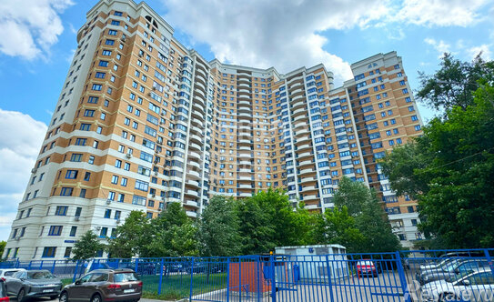 Продажа 3-комн квартиры на вторичном рынке улица Милашенкова,  д. 1