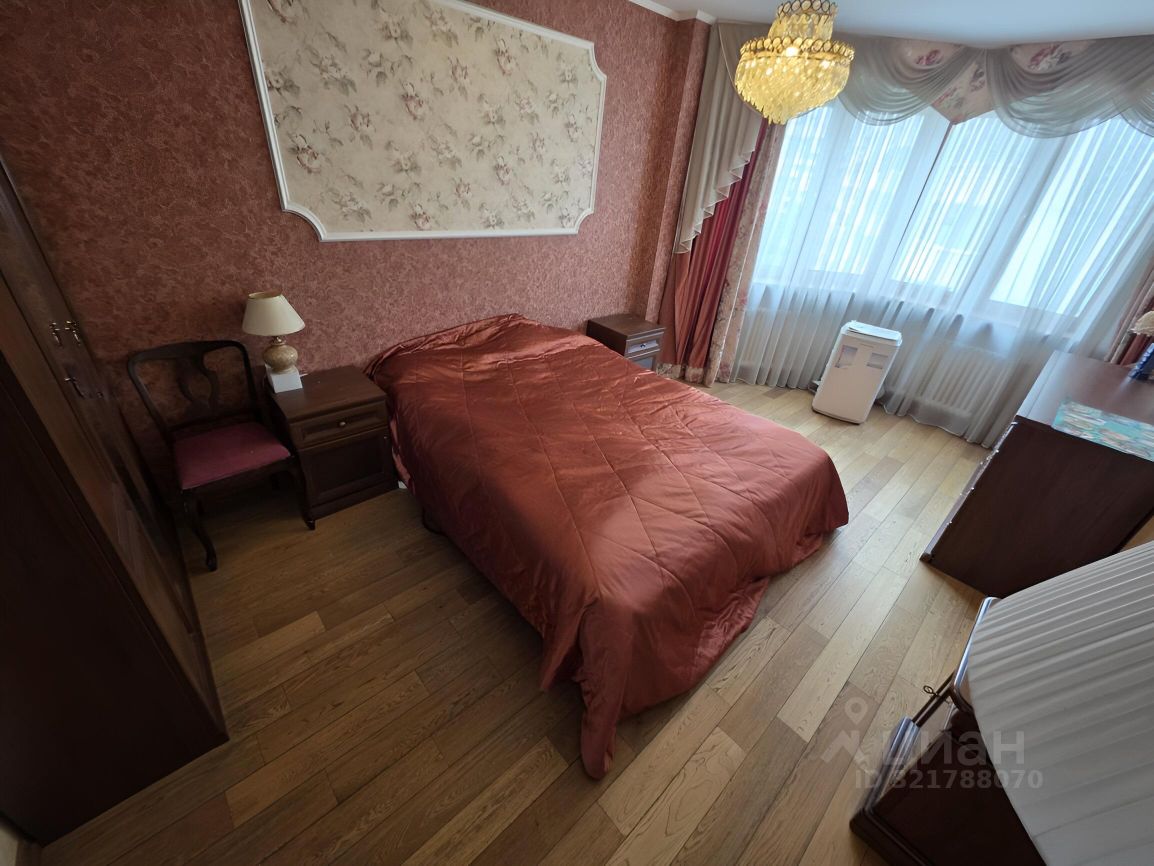 Продажа 2-комн квартиры на вторичном рынке Заповедная улица, 18к4