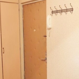 Продажа 1-комн квартиры на вторичном рынке улица Маршала Захарова,  д. 10 к2