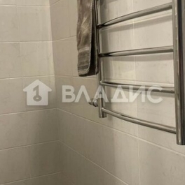 Продажа 3-комн квартиры на вторичном рынке Художников пр-кт,  д. 39 к1