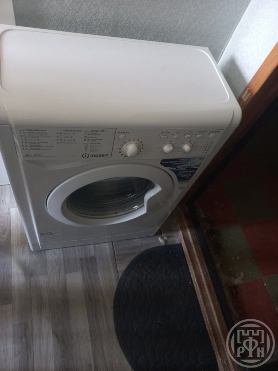 Продажа комнаты Нахимова ул. ,  д. 1