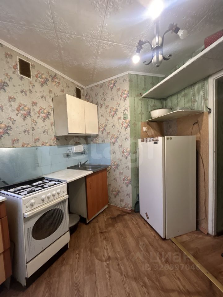 Продажа 1-комн квартиры на вторичном рынке Будапештская улица, 14К1