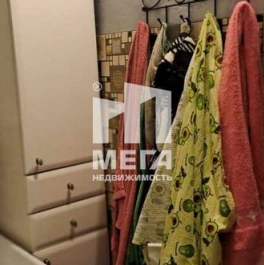 Продажа 4-комн квартиры на вторичном рынке Балтийская улица,  д. 36/9