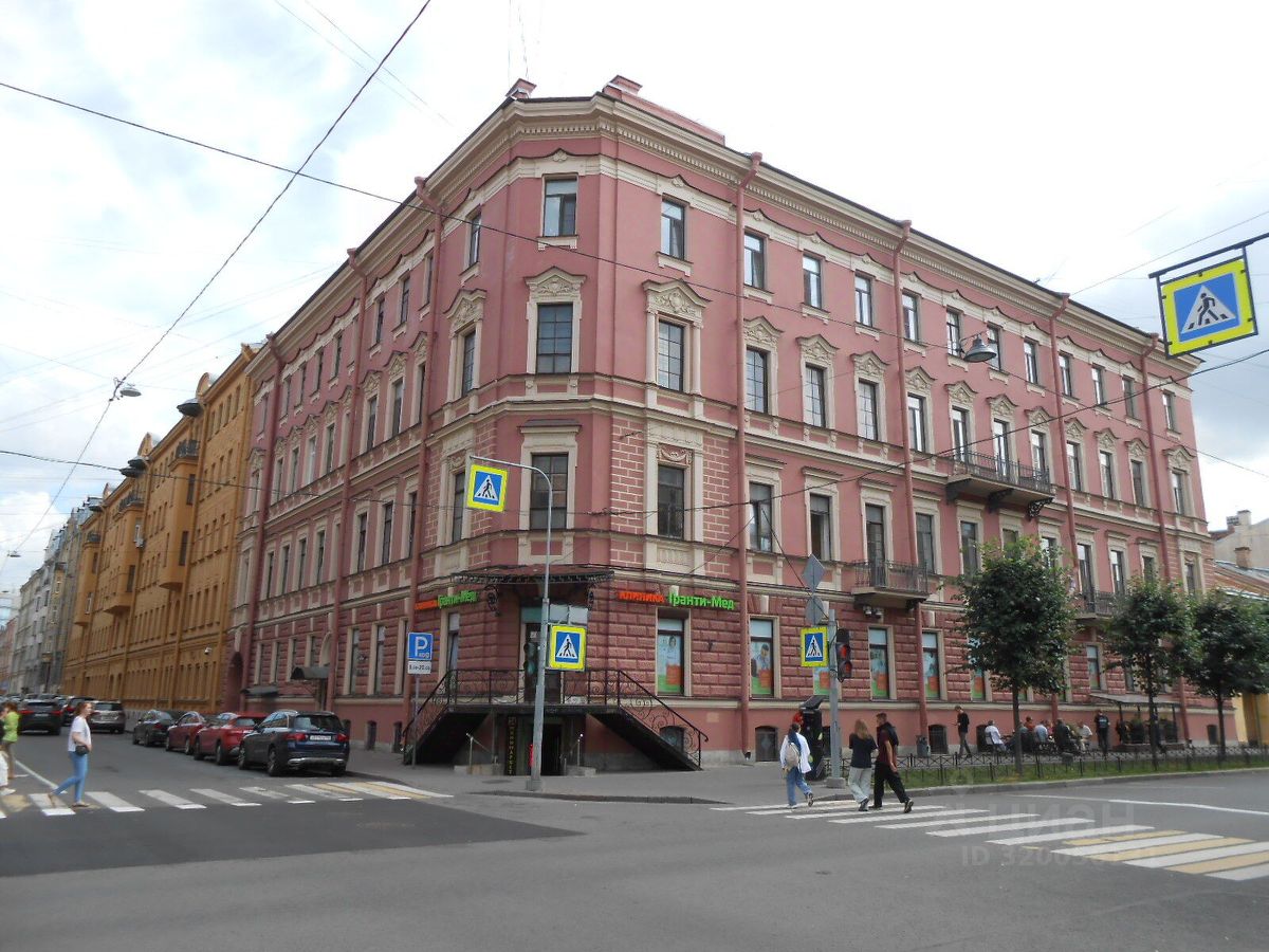 Продажа 6-комн квартиры на вторичном рынке улица Рылеева, 15