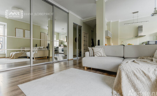 Продажа 2-комн квартиры на вторичном рынке Киевская улица,  д. 3