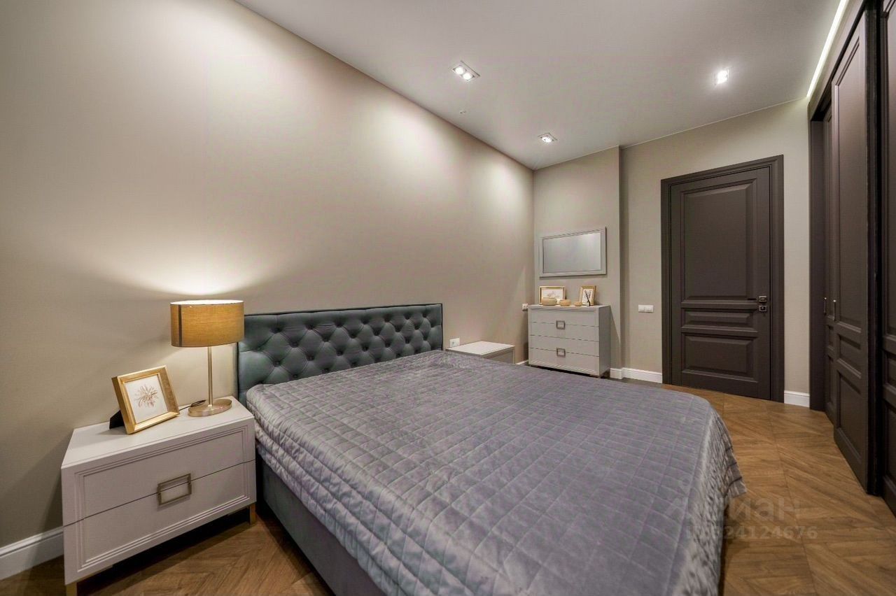 Аренда 3-комн квартиры на вторичном рынке Петровский проспект, 5