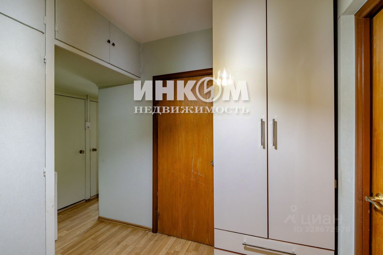 Продажа 2-комн квартиры на вторичном рынке улица Ляпидевского,  д. 8К2