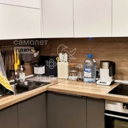 Продажа 1-комн квартиры на вторичном рынке Бакинская улица,  д. 14