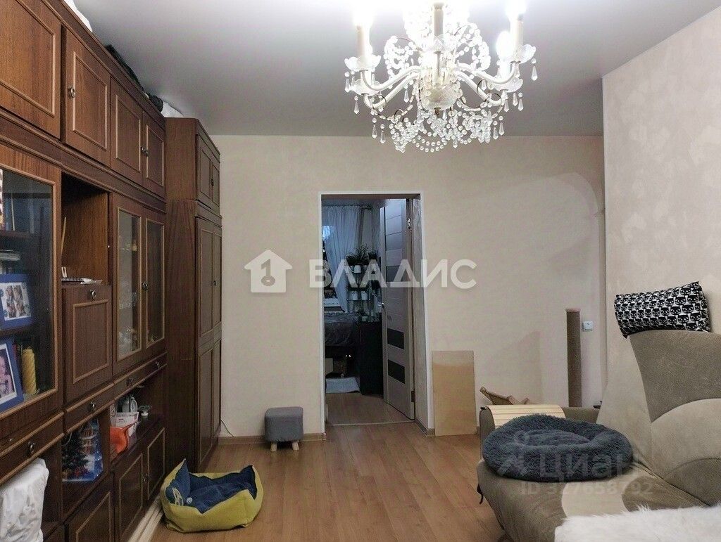 Продажа 3-комн квартиры на вторичном рынке Красное Село г, Красногородская ул