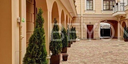 4-комн квартира набережная Кутузова, 24