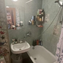 Продажа 1-комн квартиры на вторичном рынке Ясеневая ул,  д. 36/2