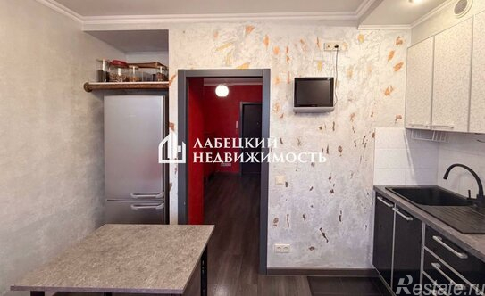 Продажа 1-комн квартиры на вторичном рынке улица Савушкина,  д. 123 к1