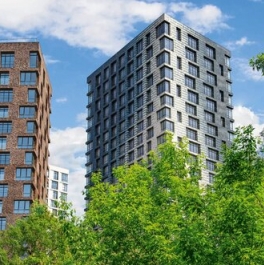 Продажа 4-комн квартиры на вторичном рынке Котляковский 1-й пер,  д. 2А к2