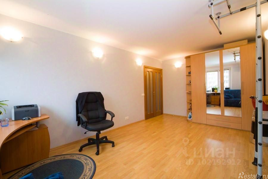 Аренда 2-комн квартиры на вторичном рынке пер Васнецова,  д. 11,  к. 1