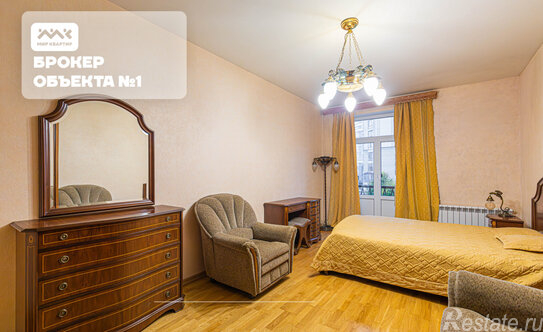 Продажа 3-комн квартиры на вторичном рынке Большеохтинский пр-кт,  д. 33 к1