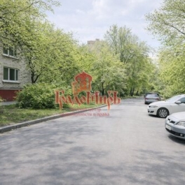 Продажа 1-комн квартиры на вторичном рынке Королёв, ул Первомайская,  д. 5