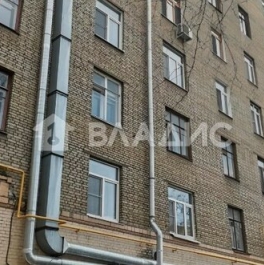 Продажа 3-комн квартиры на вторичном рынке Красноказарменная улица,  д. 9