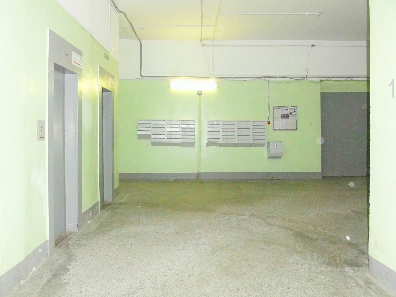 Продажа 4-комн квартиры на вторичном рынке аллея Поликарпова, 1