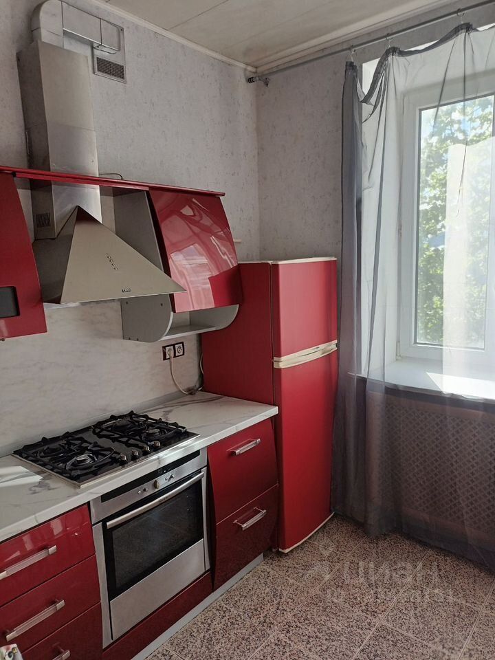 Аренда 1-комн квартиры на вторичном рынке Ростовская набережная, 3