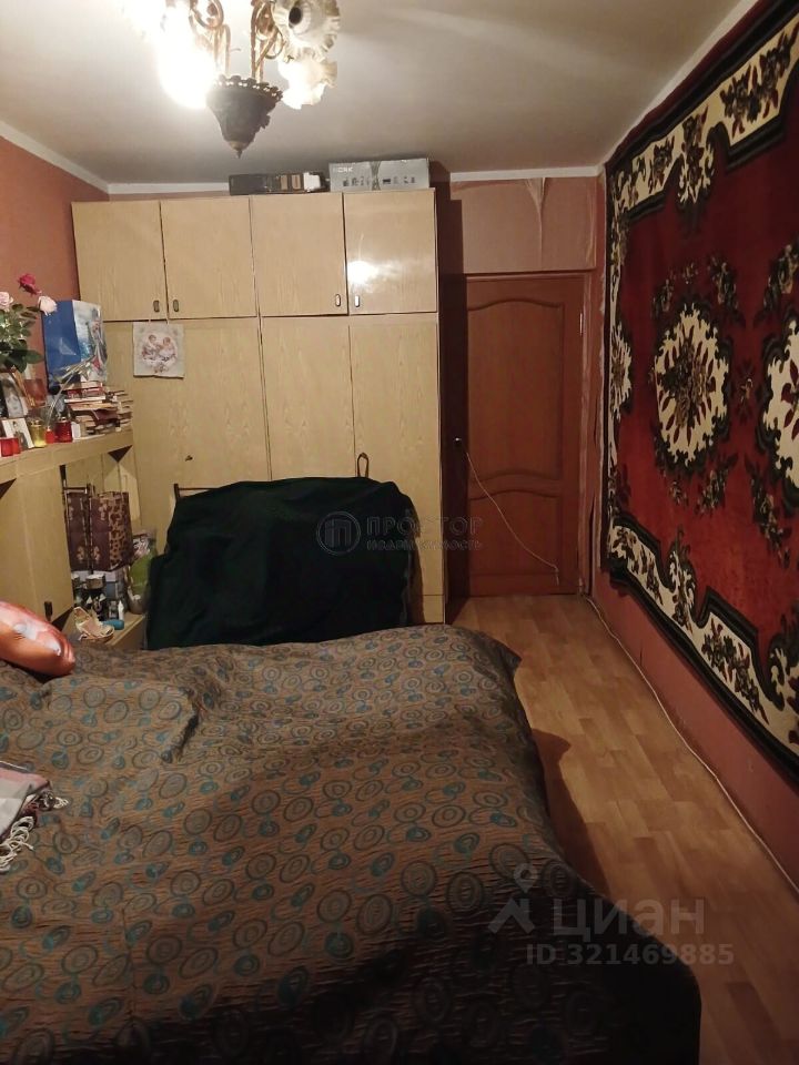 Продажа 3-комн квартиры на вторичном рынке Восточный мкр, Тучково пгт, 17