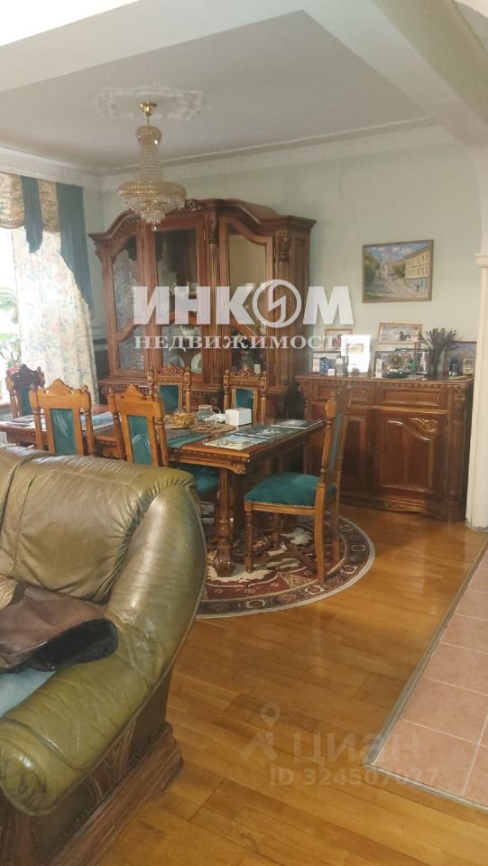Продажа 3-комн квартиры на вторичном рынке Краснохолмская набережная, 1/15