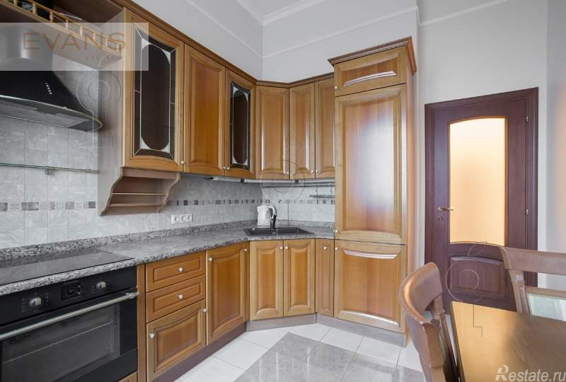 Продажа 3-комн квартиры на вторичном рынке Милютинский переулок,  д. 3