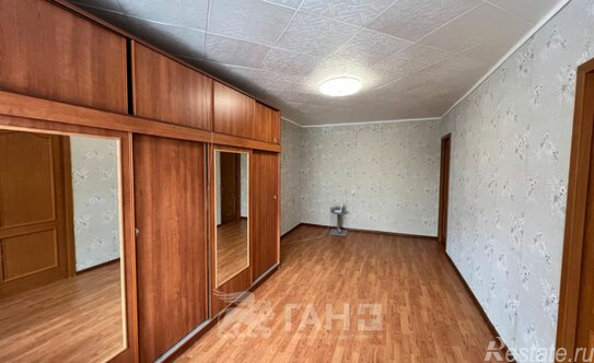 Продажа 2-комн квартиры на вторичном рынке Красноармейская улица,  д. 27