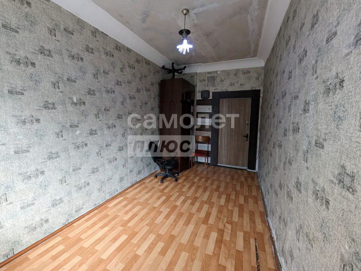 Продажа 4-комн квартиры на вторичном рынке Клин, Первомайская улица, 26