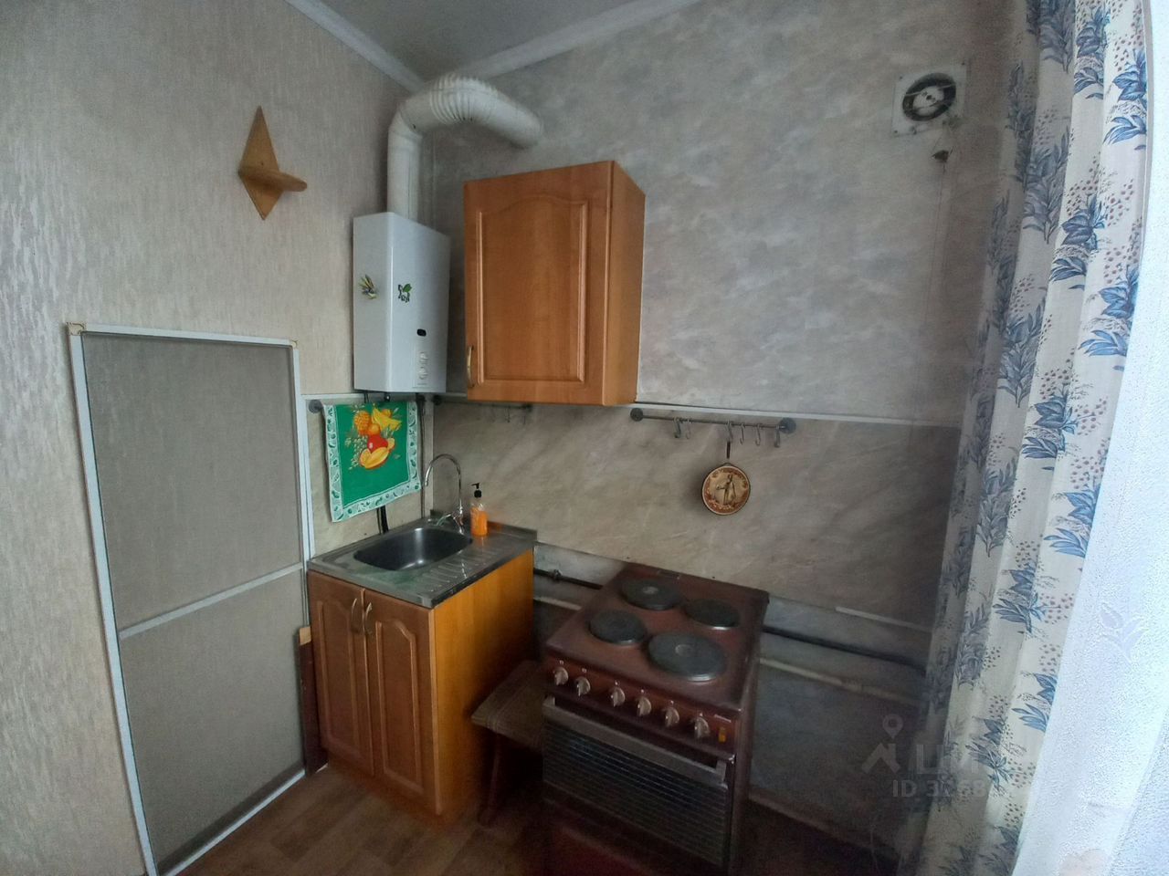 Продажа 2-комн квартиры на вторичном рынке пос. Стеклянный, 35