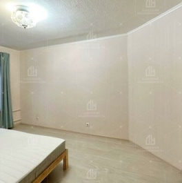 Продажа 2-комн квартиры на вторичном рынке Английский пр-кт,  д. 38