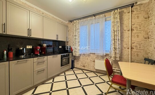 Продажа 3-комн квартиры на вторичном рынке Некрасовка п,  д. 3