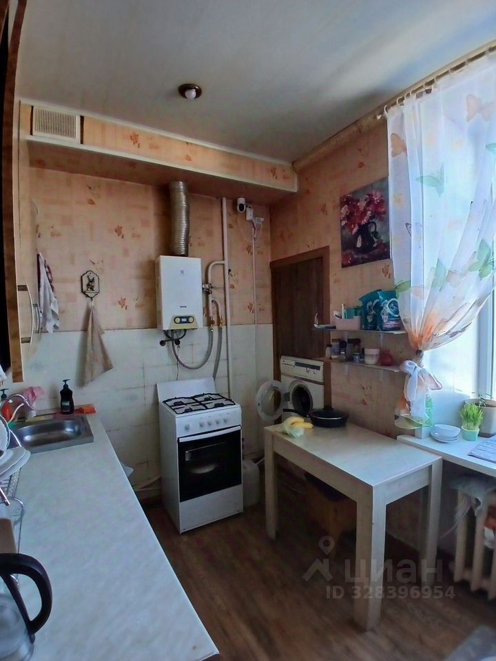 Продажа комнаты Орехово-Зуево, улица Кирова,  д. 13