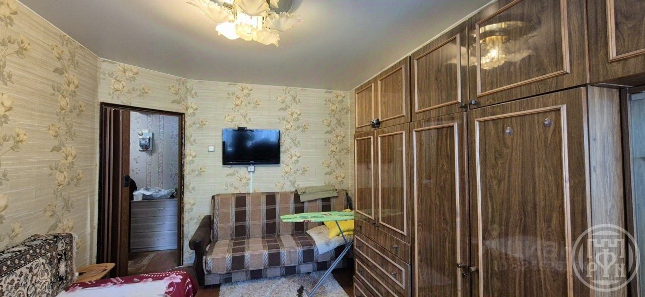 Продажа 2-комн квартиры на вторичном рынке д. Керро, 121