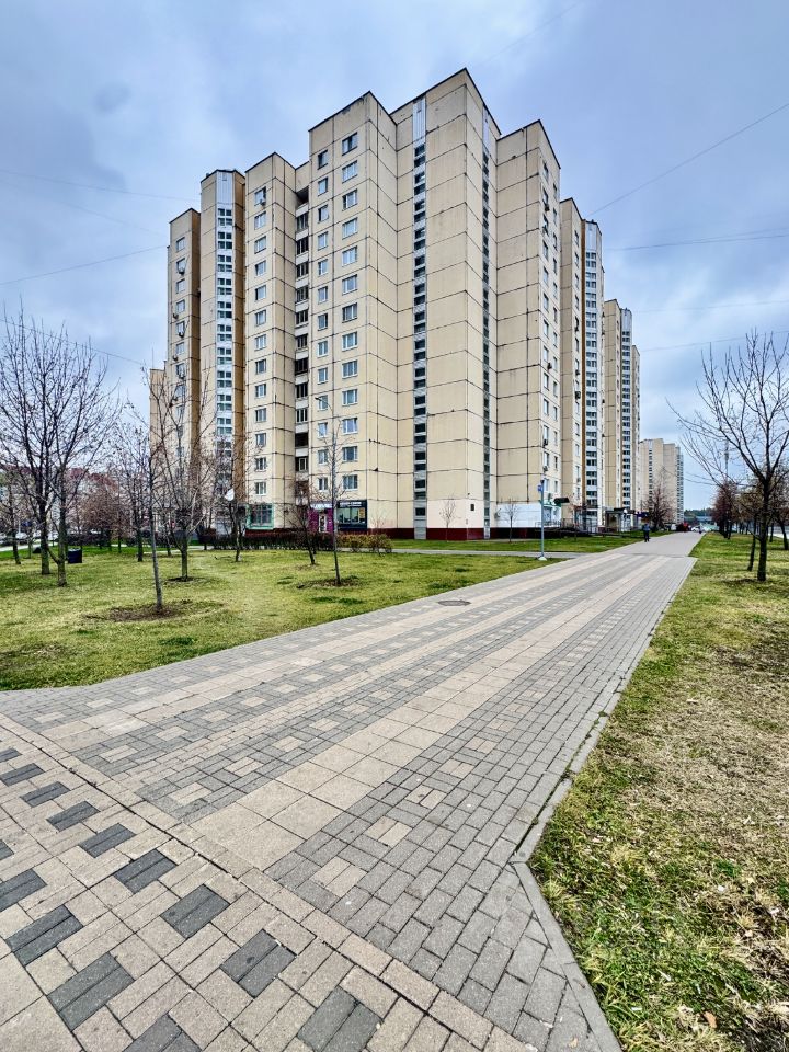 Продажа 1-комн квартиры на вторичном рынке улица Генерала Кузнецова, 23