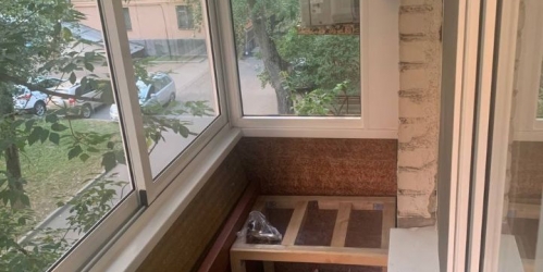 2-комн квартира Полтавская улица,  д. 33