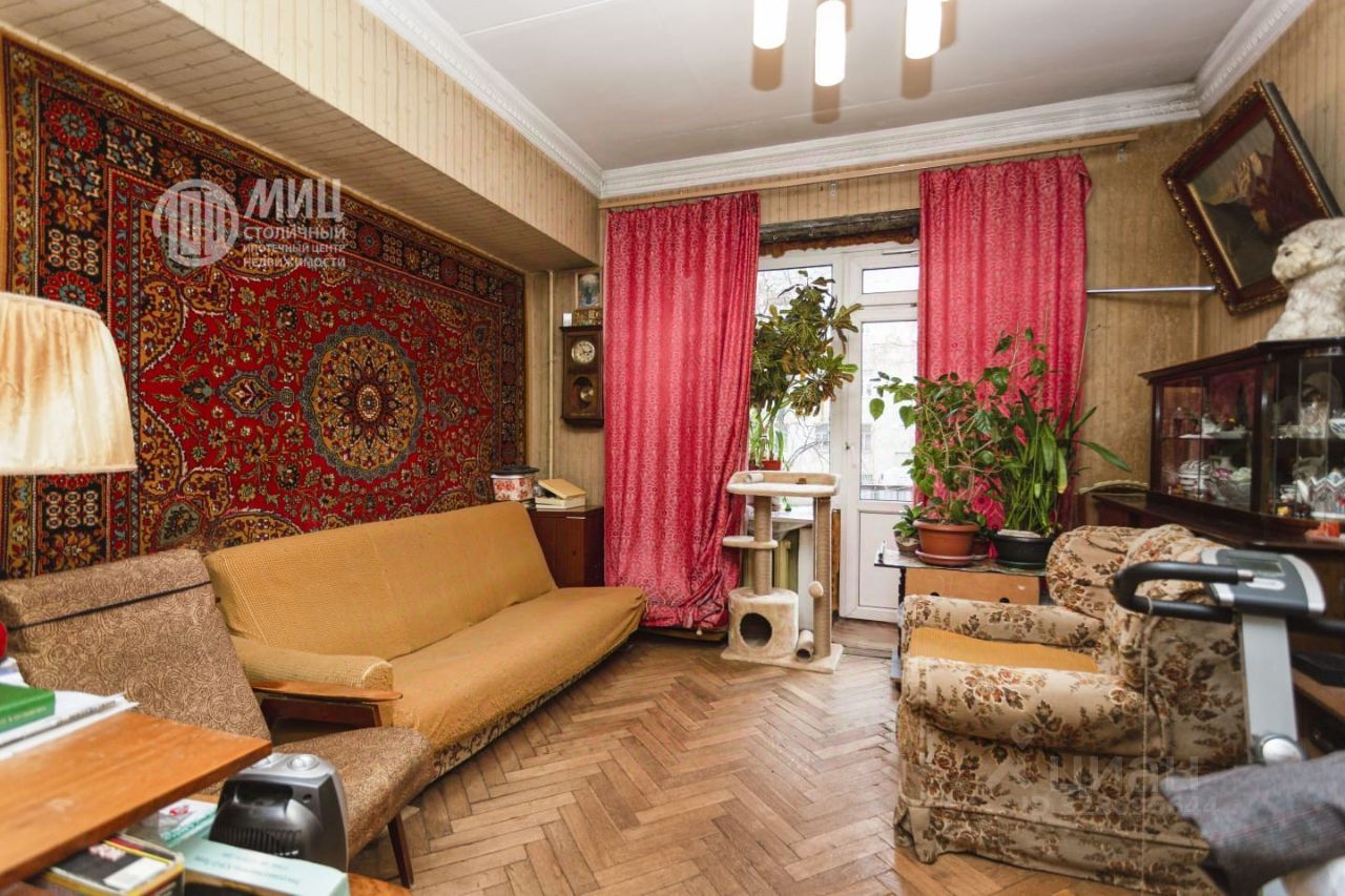 Продажа 2-комн квартиры на вторичном рынке улица Советской Армии, 13