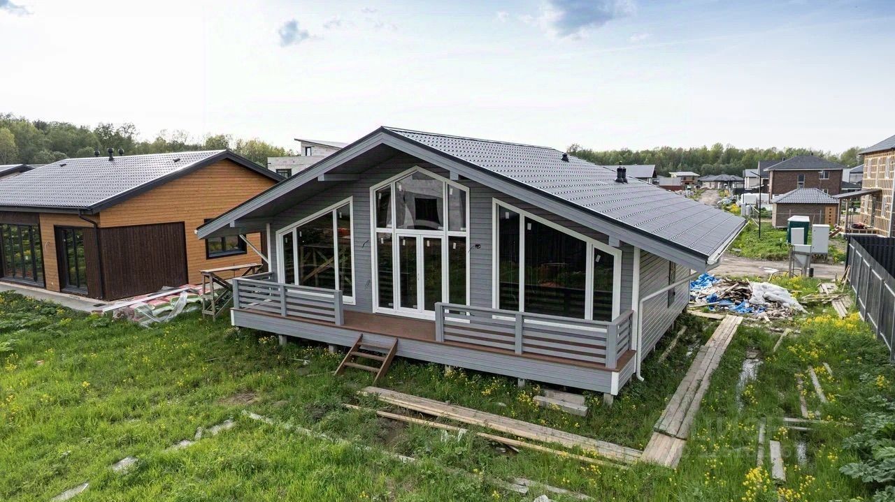 Продажа дома ОккерВилла кп, д. Новосергиевка, улица Российская, 93/1