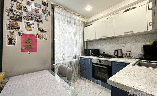 Продажа 3-комн квартиры на вторичном рынке ул Академика Константинова,  д. 10,  к. 1