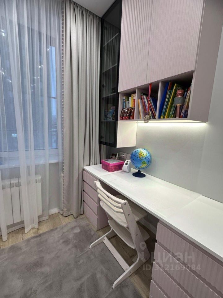 Продажа 3-комн квартиры на вторичном рынке Береговой проезд, 1Б