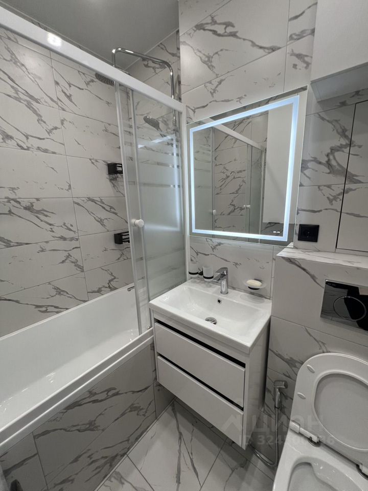 Аренда 2-комн квартиры на вторичном рынке улица Корнейчука,  д. 27