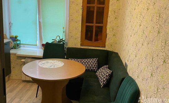 Продажа 3-комн квартиры на вторичном рынке ул Коммунистическая,  д. 6/21