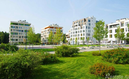 Продажа 3-комн квартиры на вторичном рынке Химки, Загородная улица,  д. 1