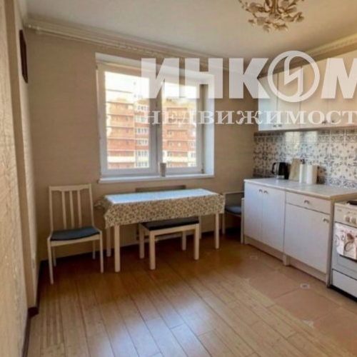 2-комн квартира Нахабино пгт, улица Чкалова,  д. 7