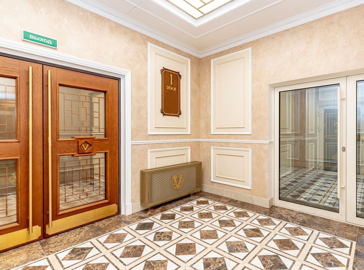 Продажа 4-комн квартиры на вторичном рынке улица Гастелло, 7