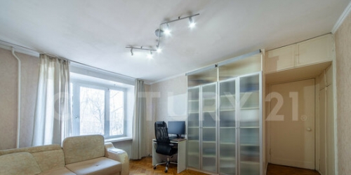 2-комн квартира ул Костякова,  д. 17,  к. 1