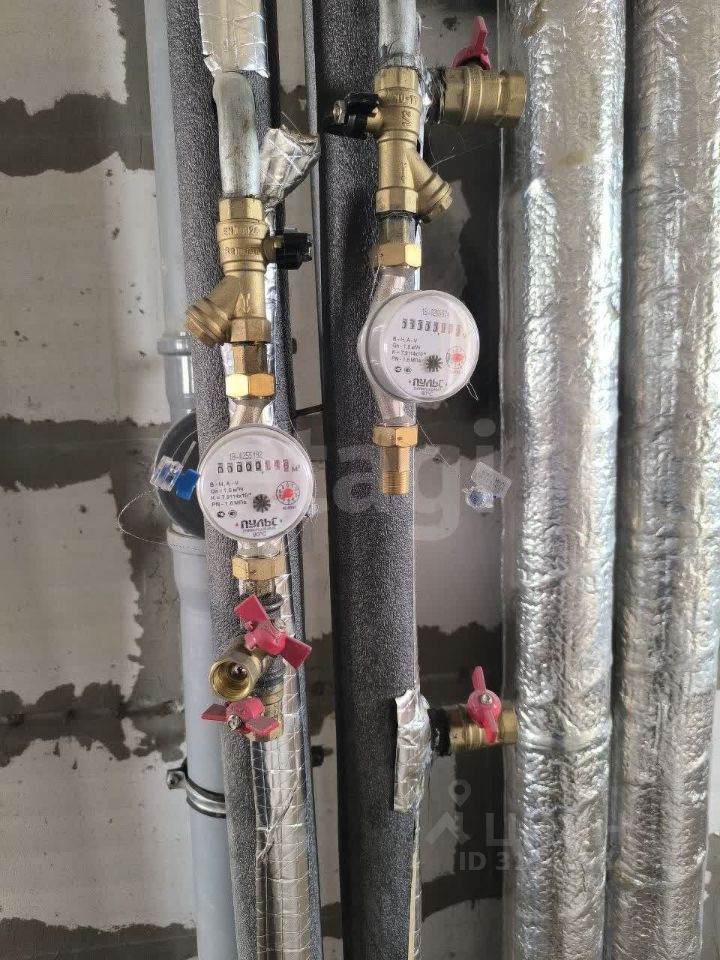 Продажа 2-комн квартиры на вторичном рынке Нахабино пгт, улица Покровская, 5к2